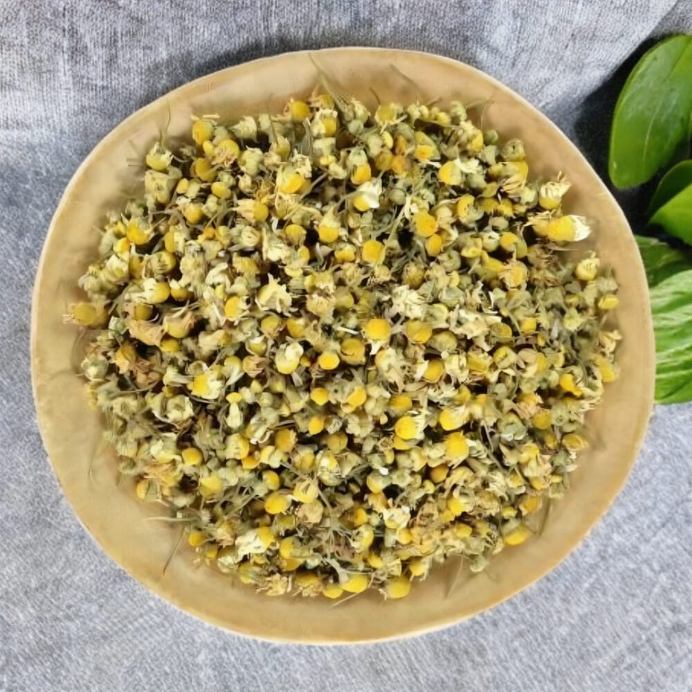 Chamomile flower tea — whole sun-dried chamomile blossoms from Thailand